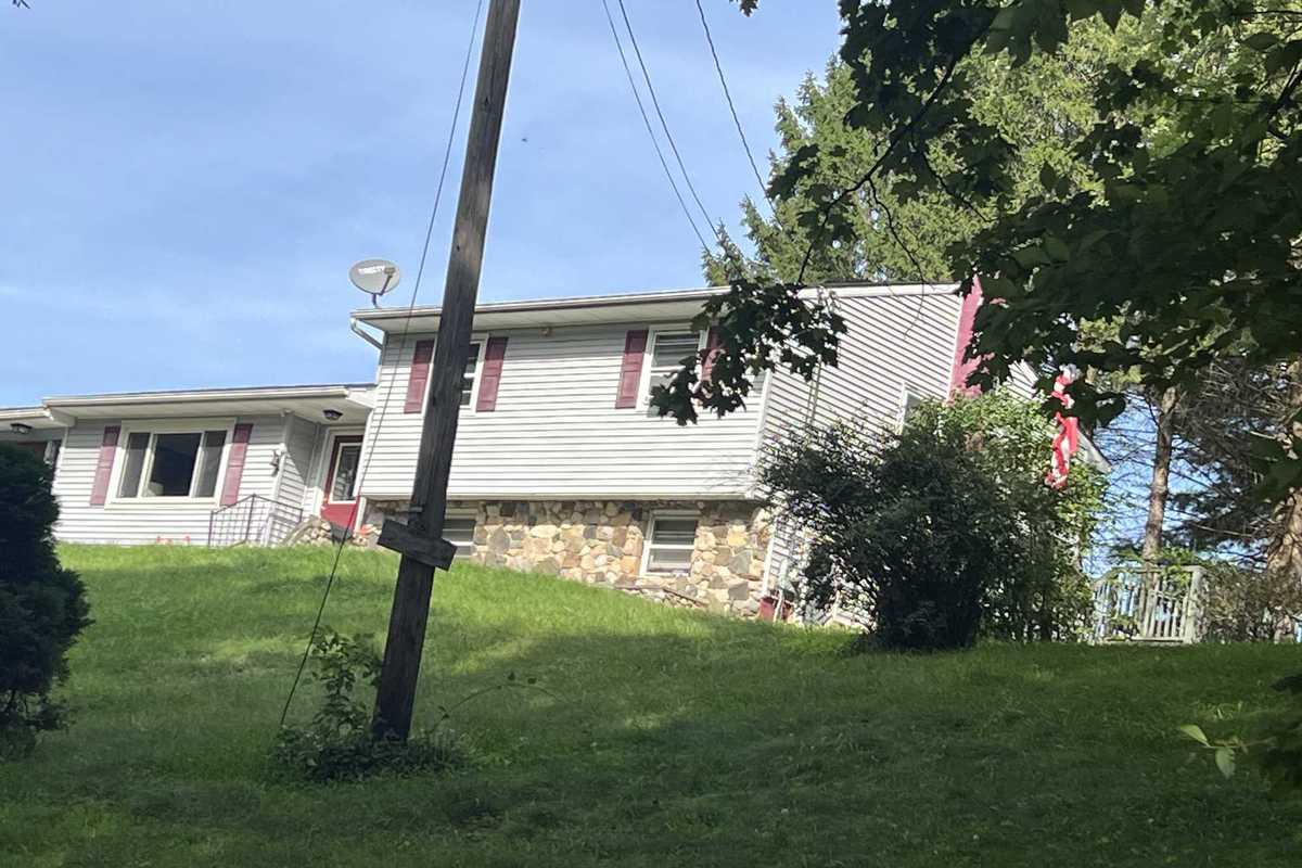 Amenia median home price reaches $389,000