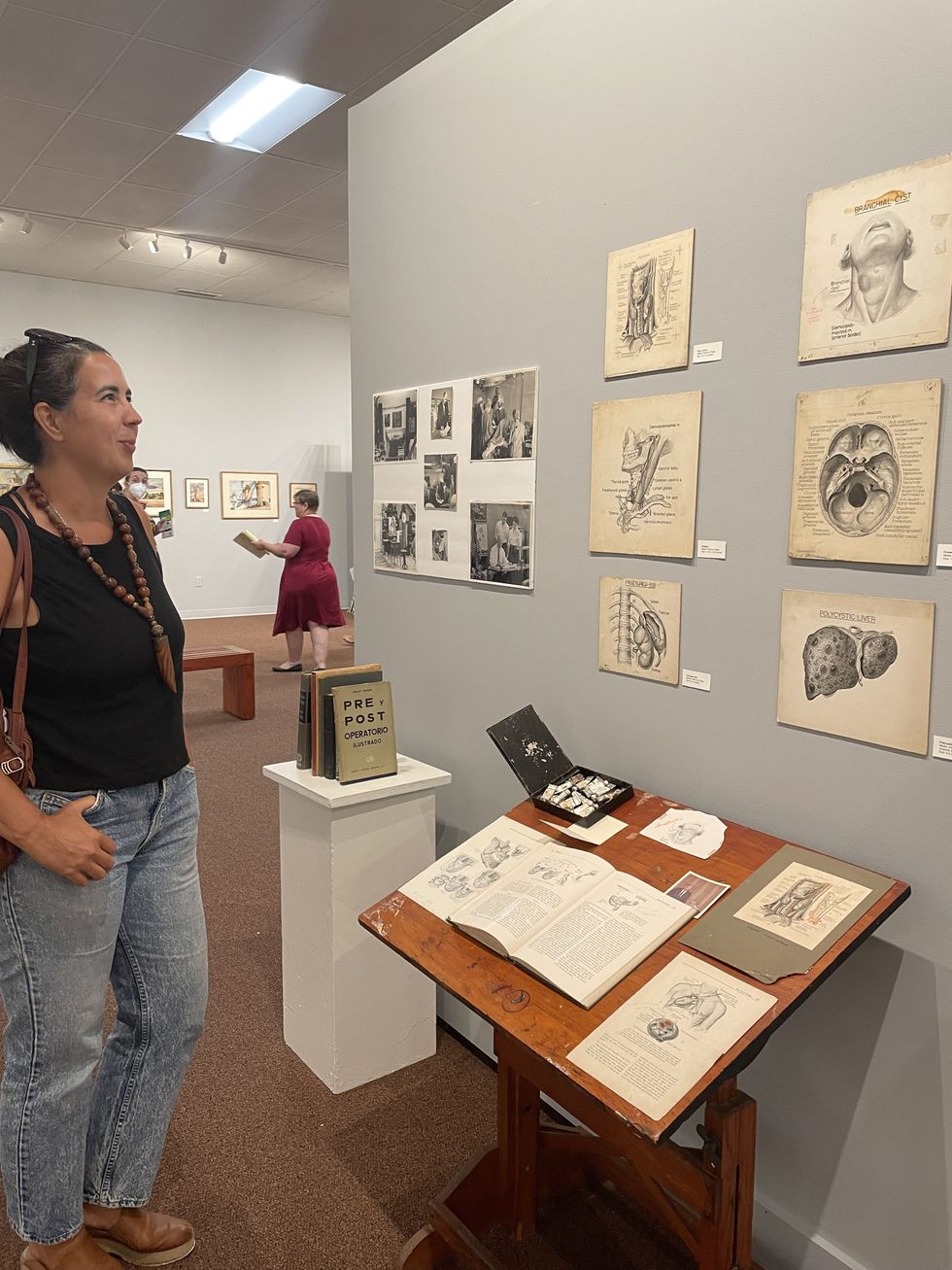 A gallery full of art as a legacy