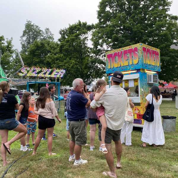 Millbrook Fire Department Carnival carries on despite rain, air quality concerns