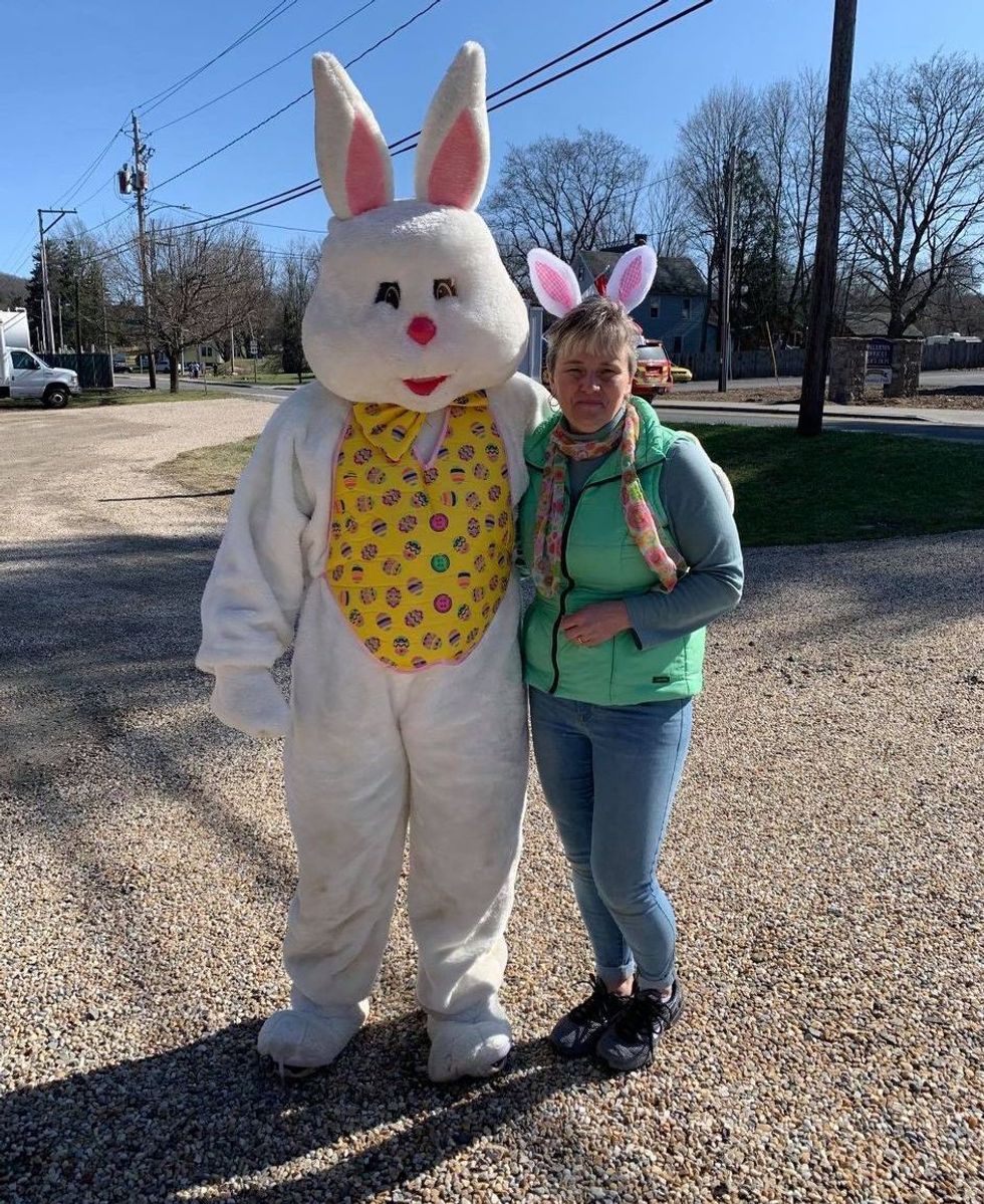 Easter Bunny hops to it during this year’s Easter Bunny Run