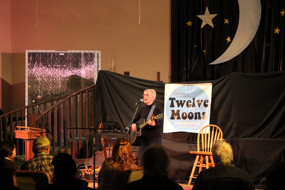 Coffee house night brings music and beyond to the Northwest Corner