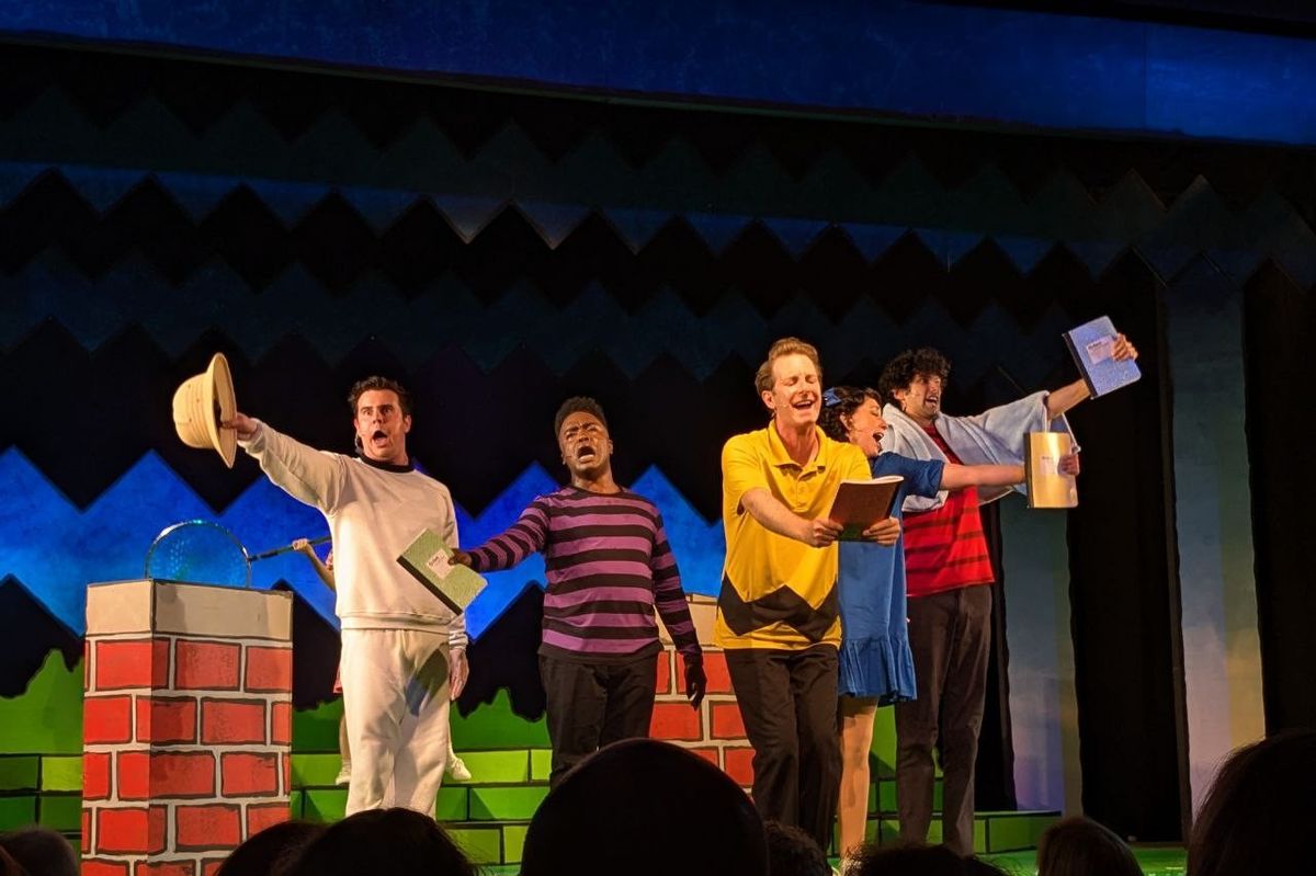 Charlie Brown comes to town