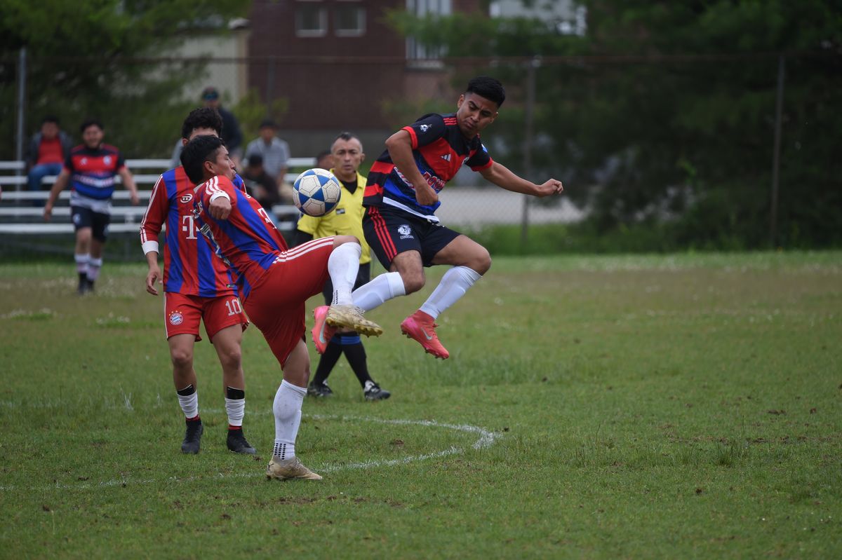 Soccer semifinals draw big crowd at Eddie Collins Park