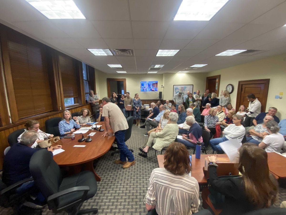 Packed house hears Hitchcock estate golf course pre-application