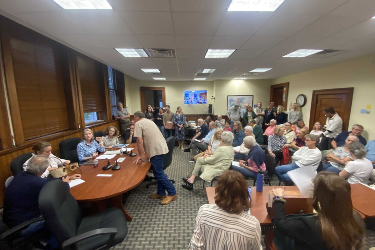 Packed house hears Hitchcock estate golf course pre-application