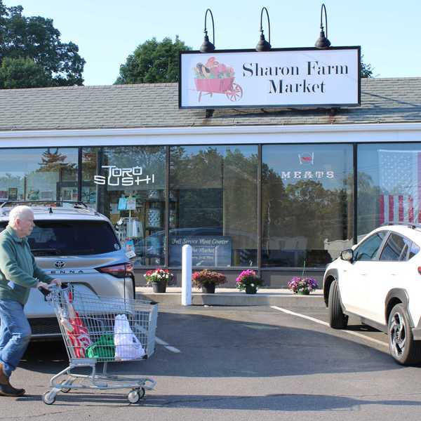 Sharon Farm Market owner says store will remain open amid closure rumors