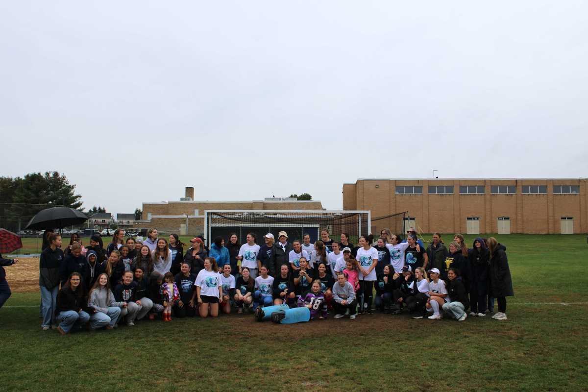 Pine Plains dedicates field hockey pitch to longtime coach Richard Meilinger