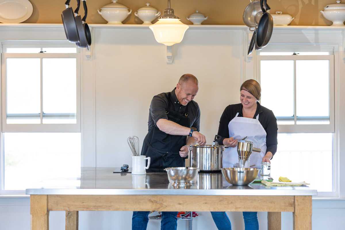 Hillsdale jam maker aims to expand local business