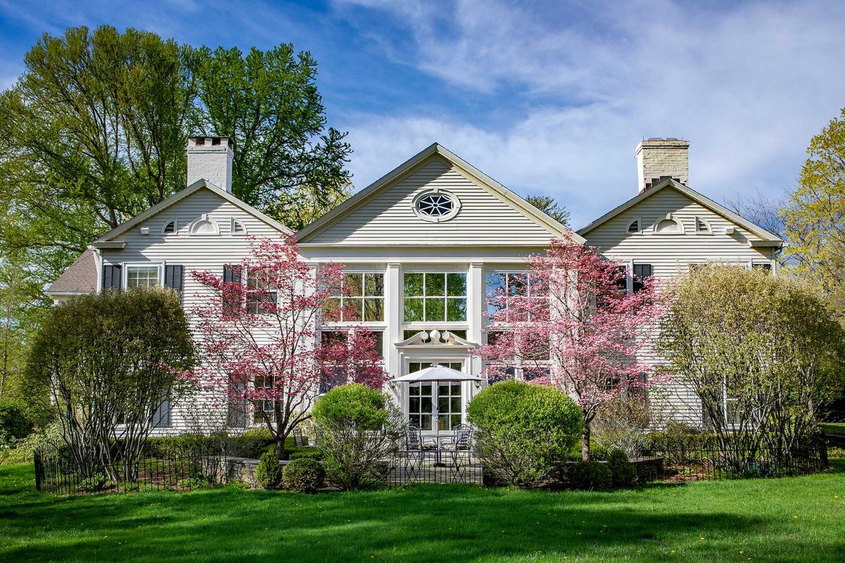 Buckley family’s ‘Great Elm’ in Sharon lists at $4M