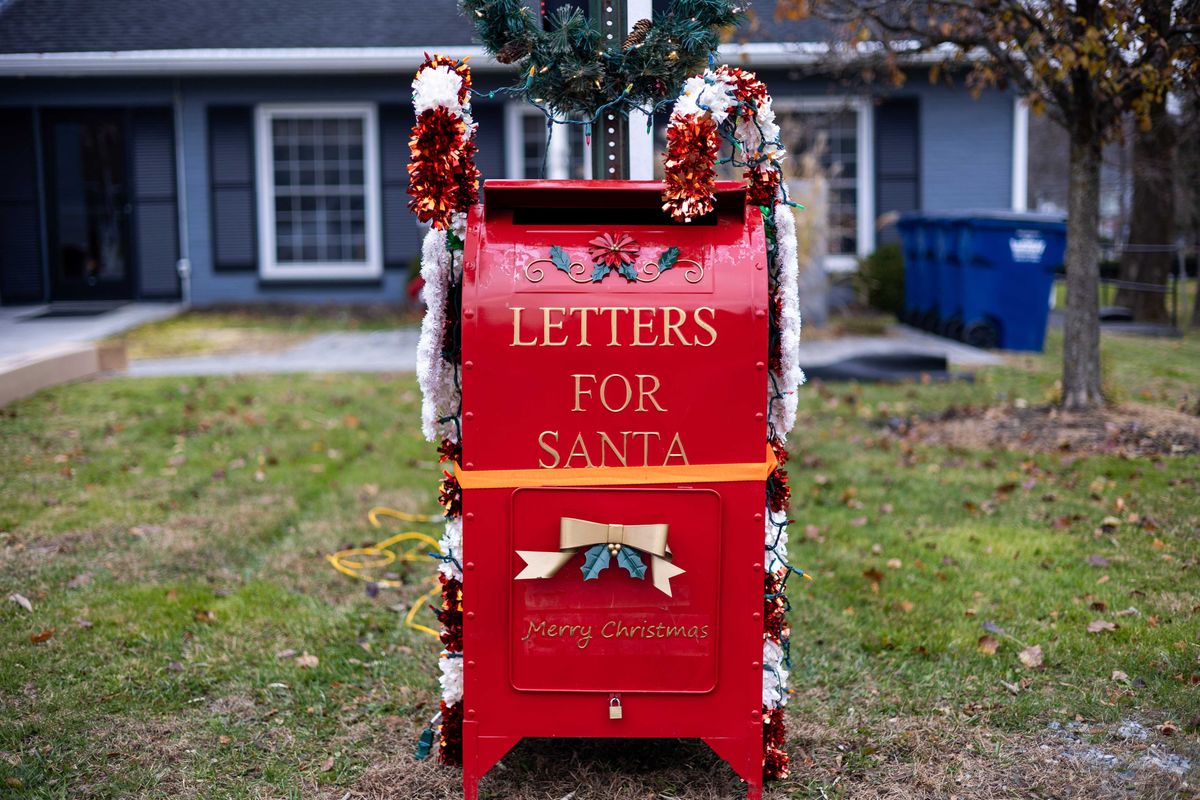 Last chance to send letters to santa