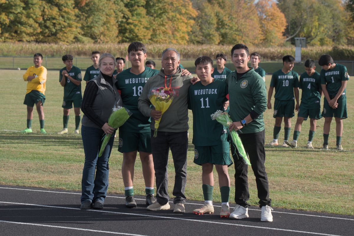 Webutuck honors senior soccer players