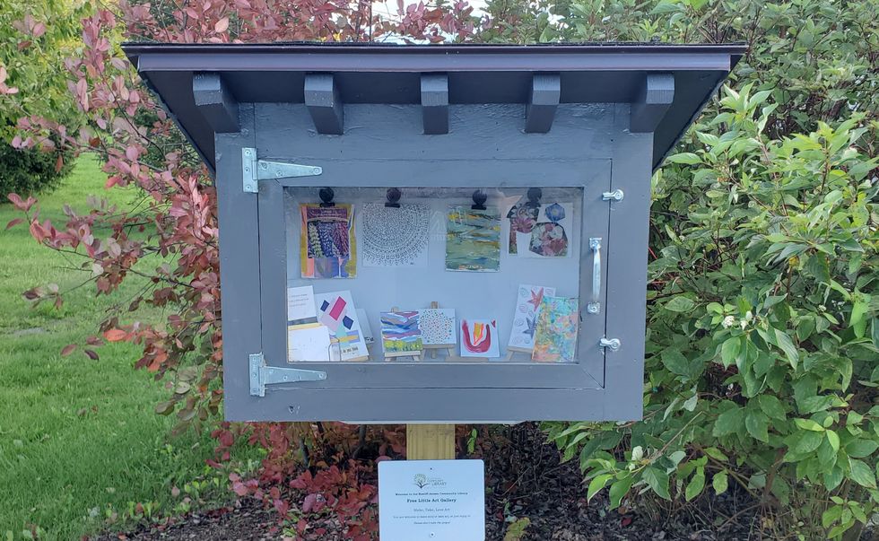 Free Little Art Gallery