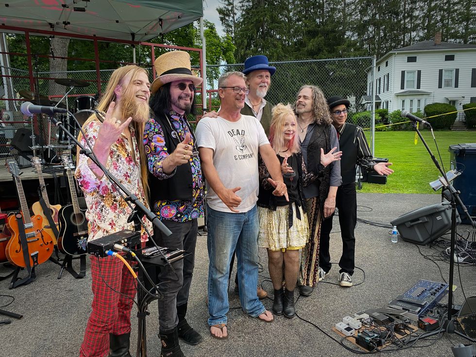 Summer Concert Series finale  rocks with the Slambovians