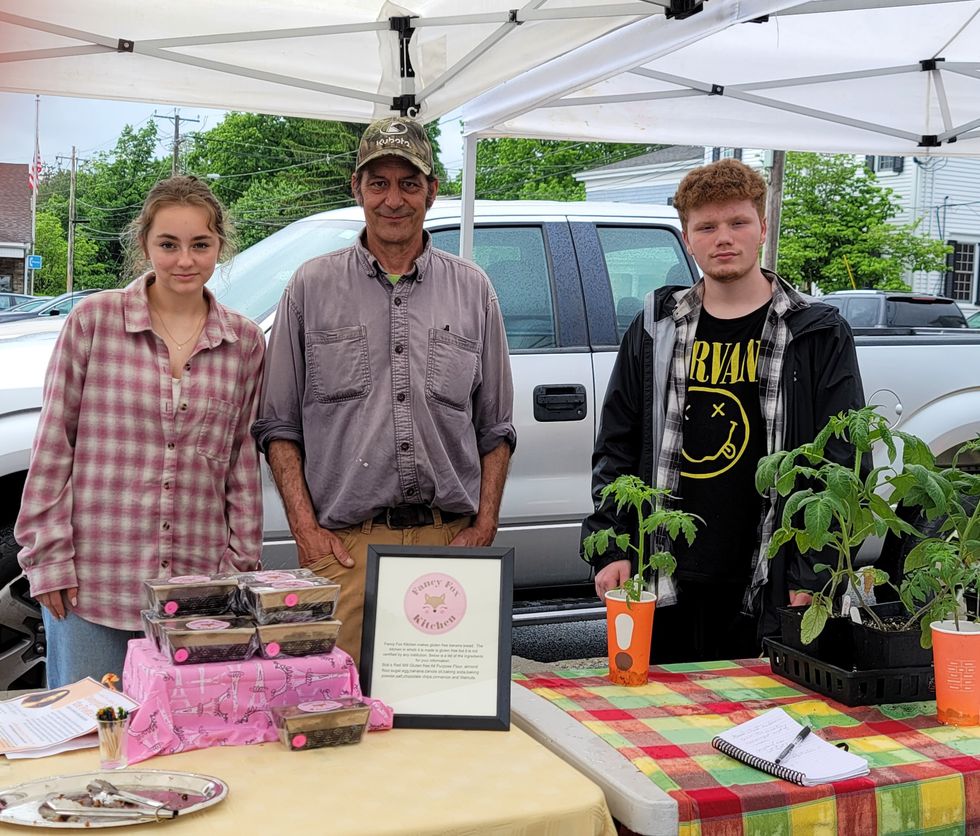 Farmers Market starts season
