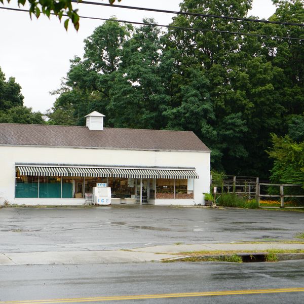 Peck’s Market weighs options amid lawsuit over unpaid deliveries