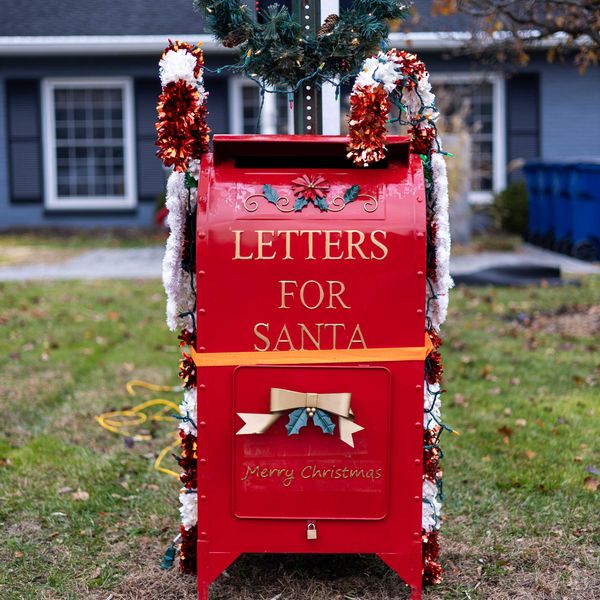 Last chance to send letters to santa