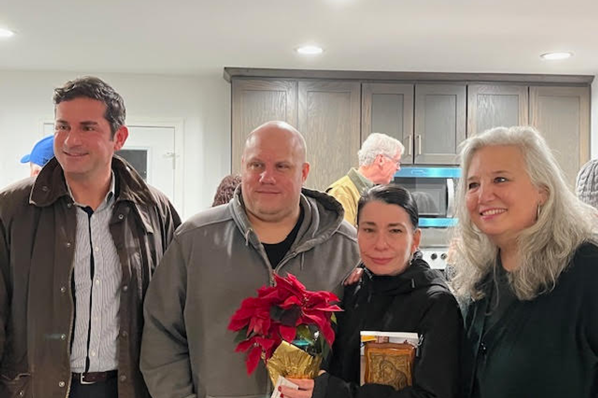 Welcoming the Macagnones