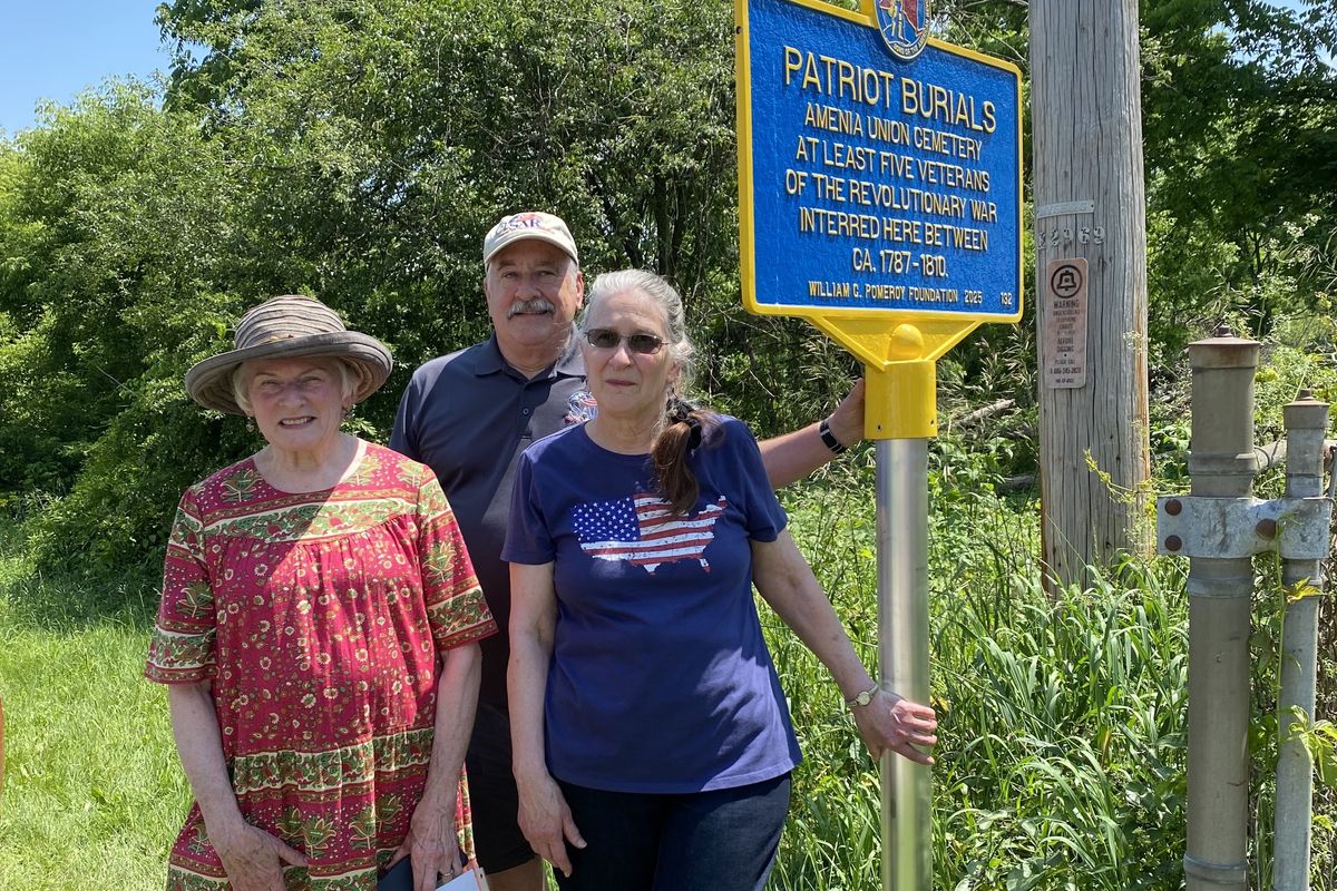 Historic marker dedicated at Amenia Union Cemetery