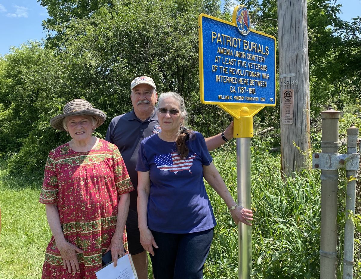 Historic marker dedicated at Amenia Union Cemetery