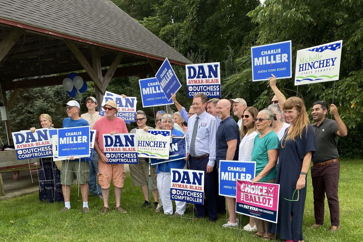 Democrats gather for election year kick-off