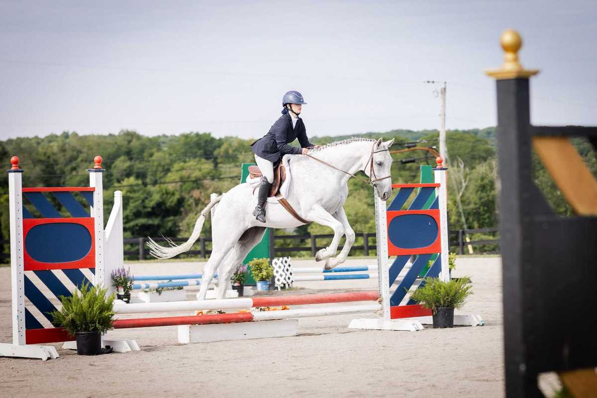 Lakeville Open Horse Show raises funds for next generation of riders