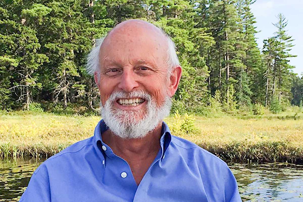 In a time of fear, John Carter revives a network of “neighboring”