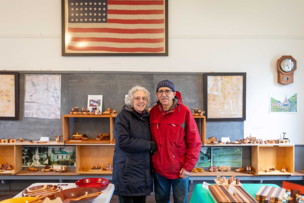 Ancramdale couple to host craft sale to benefit students in Kenya