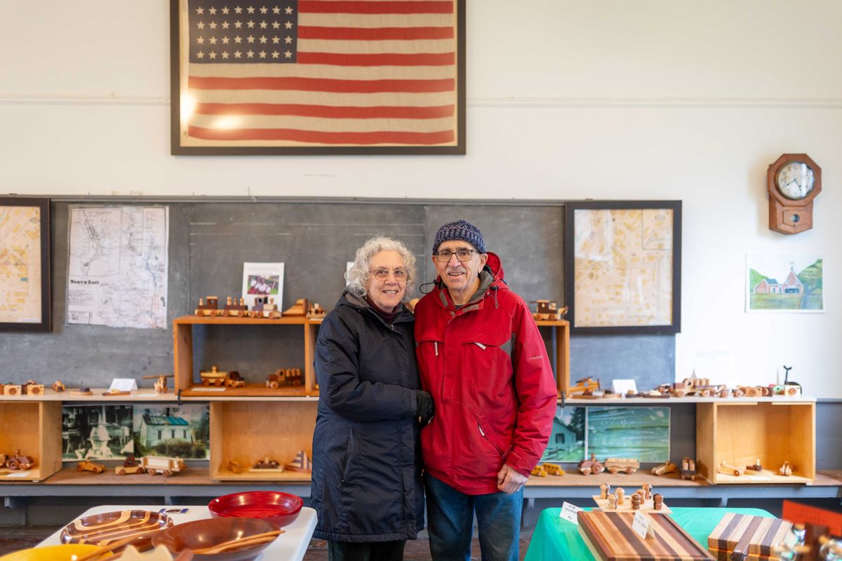Ancramdale couple to host craft sale to benefit students in Kenya