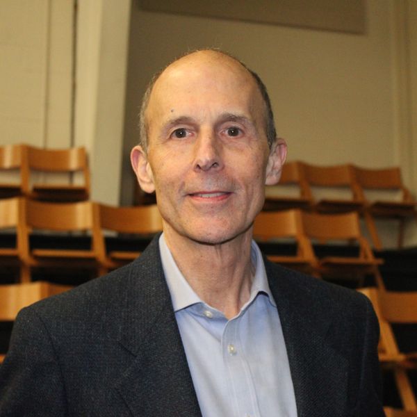 Forum reconsiders nuclear as energy solution