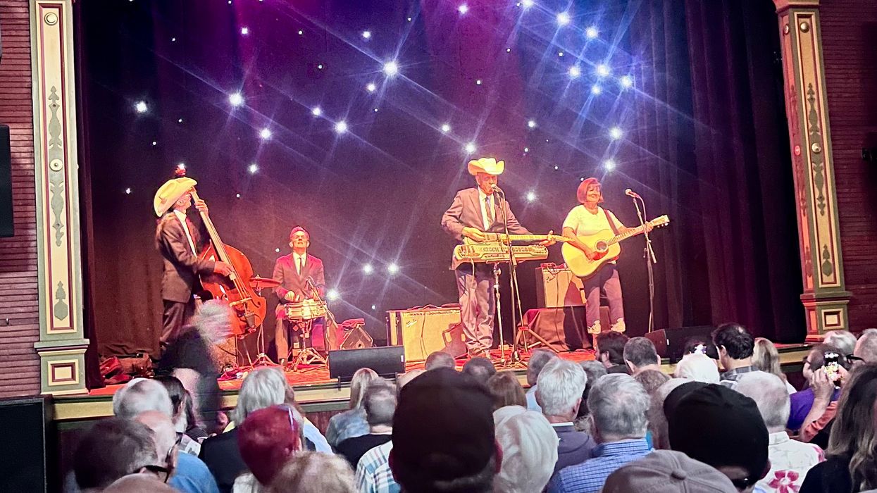 Junior Brown charms Infinity Hall
