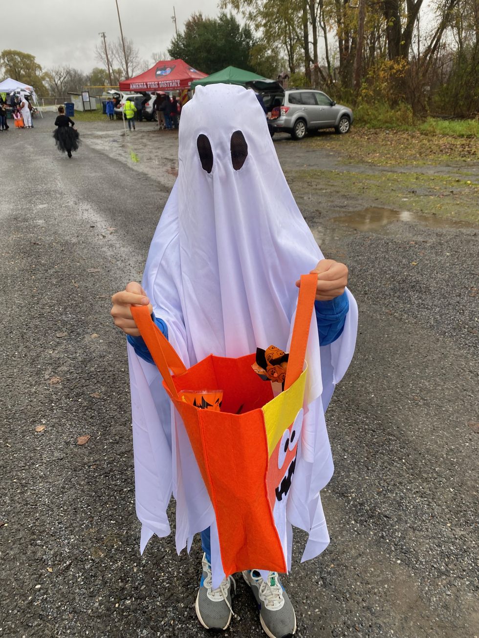 Trunk or Treat offered candy treats, bubbles and fun at Beekman Park