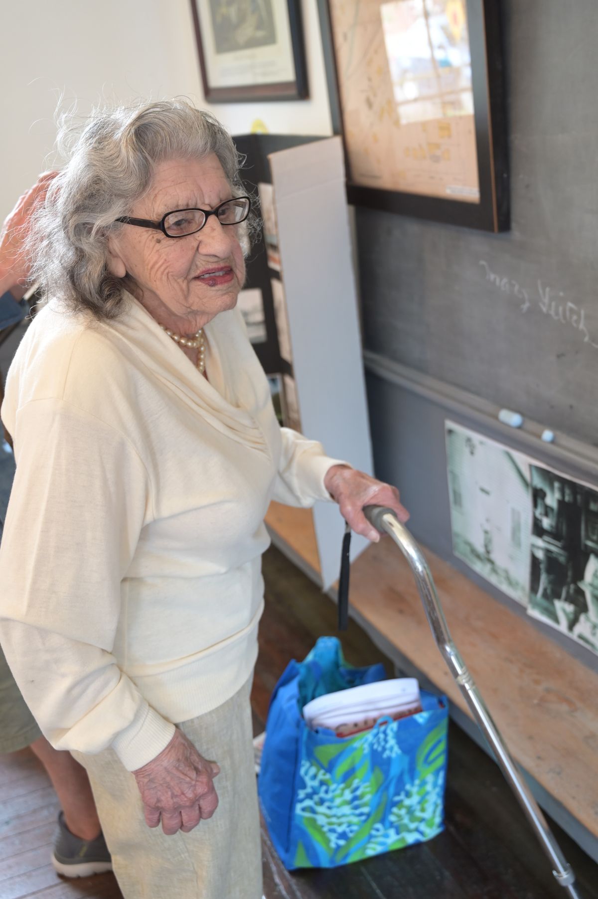 Almost a century later, student revisits her one-room schoolhouse