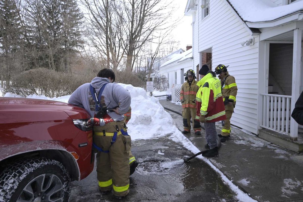 NorthEast-Millerton Library closed after burst pipe floods basement