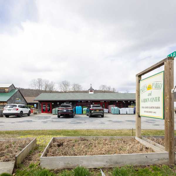 Paley’s Farm Market opens season, signaling start of spring