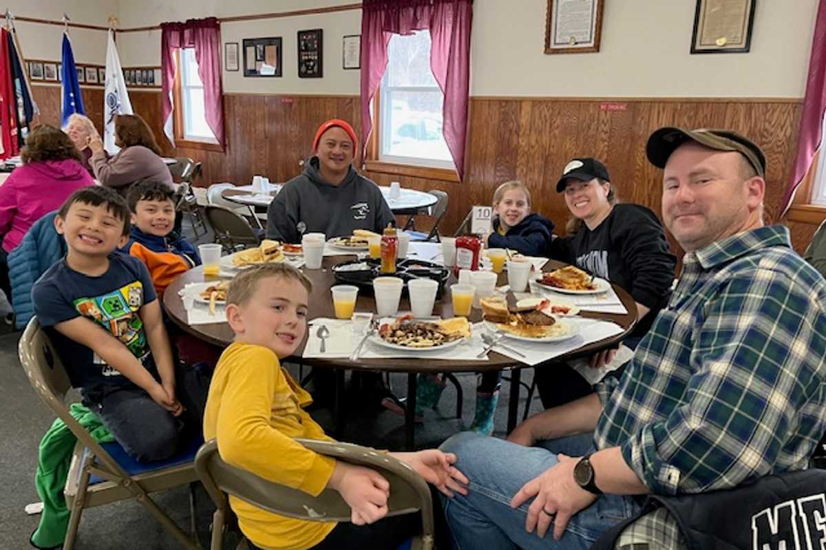 American Legion hosts final pancake breakfast of the season