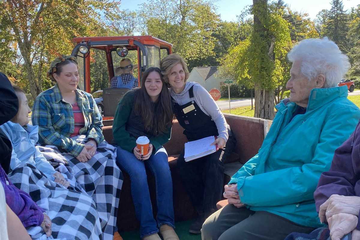 Fall wagon rides
