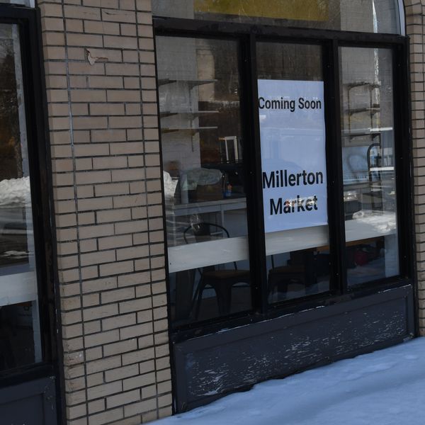 Public hearings March 12 for planned food market and fast-food restaurant