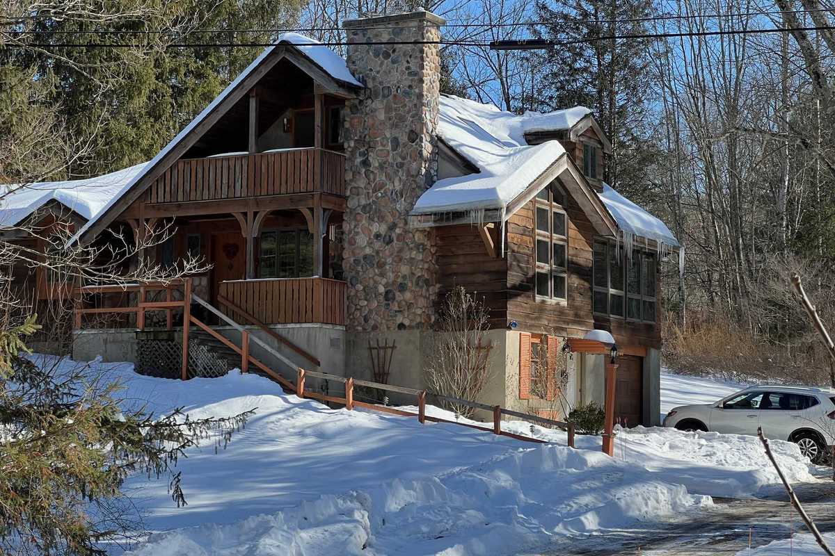 Stanford home prices rose in 2025 as sales slowed