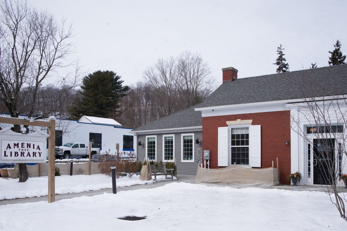 Library to host winter gardening talk Feb. 22