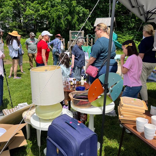 Hillsdale flea market returns May 24
to Hamlet Park