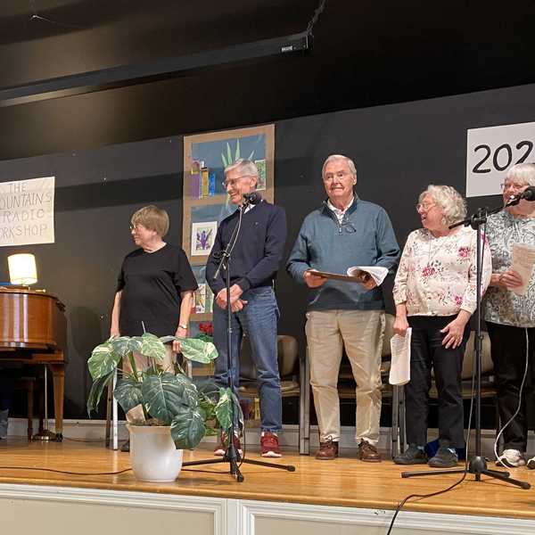 Annual radio play brings vintage vibe to The Fountains