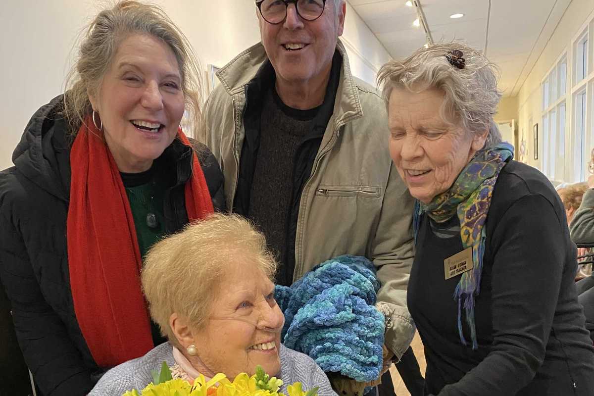 Art show celebrating the works
of Delores Levy opens at The Fountains