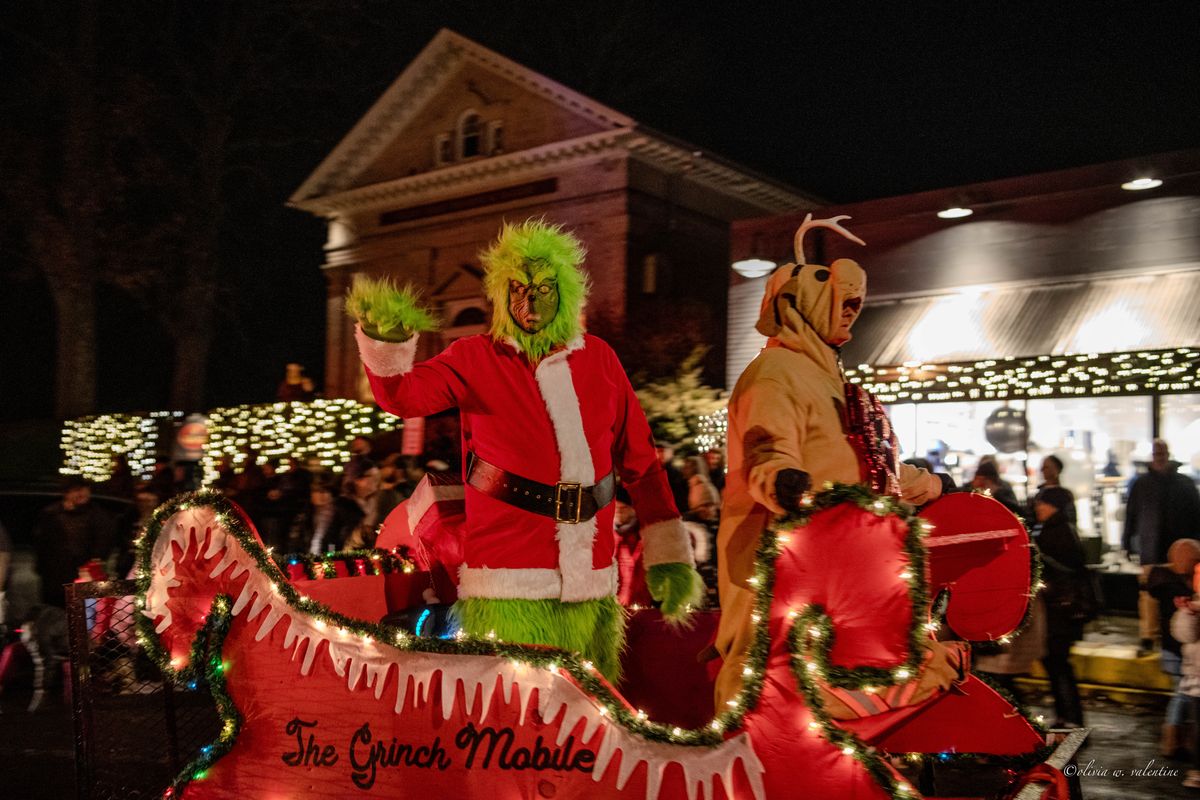 Millerton’s Festival of Lights ushers in the holiday season