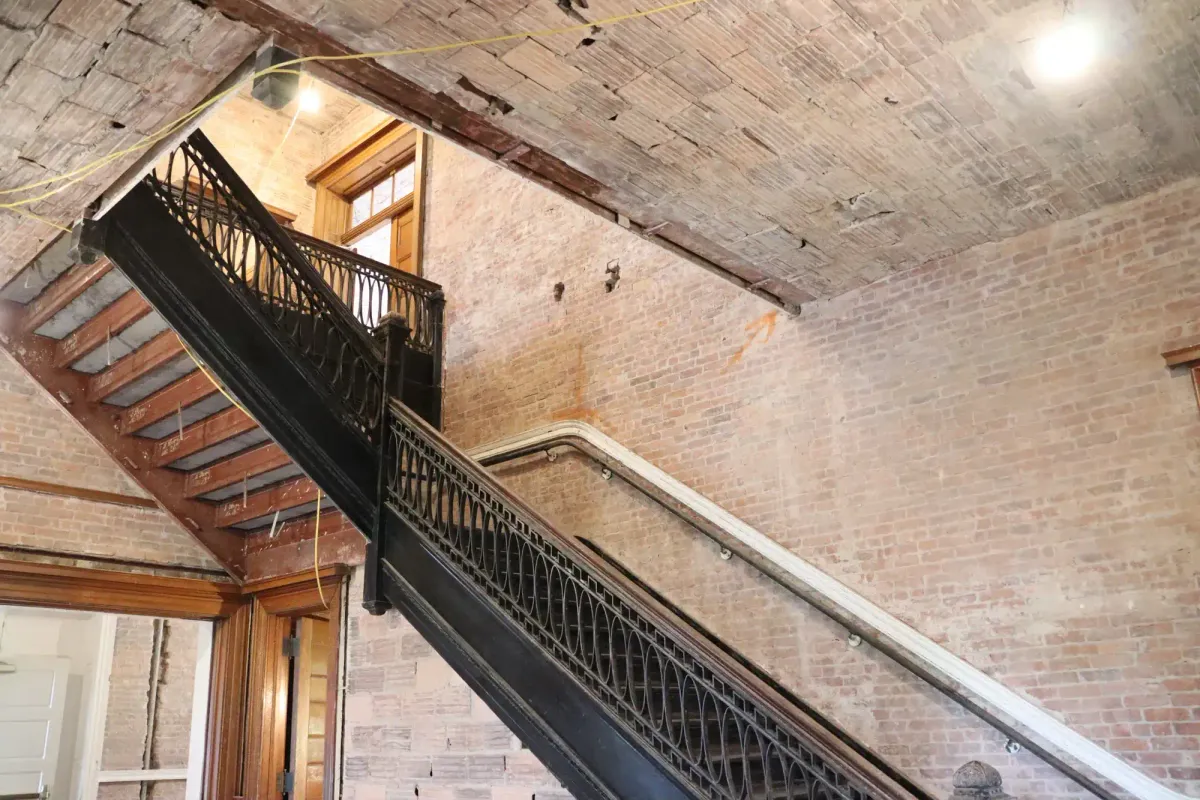 Thorne building art center plan advances to public hearing