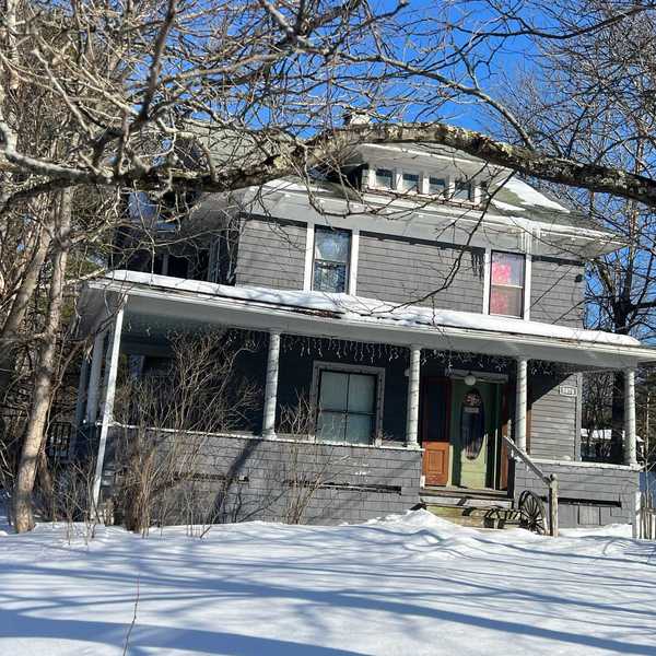 North East home prices edge higher while sales slow