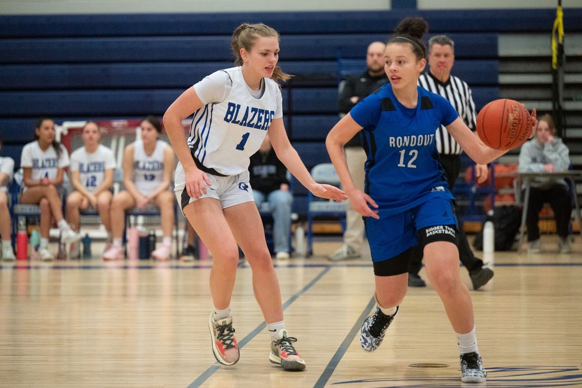 Rondout defeats Millbrook at season-end home game