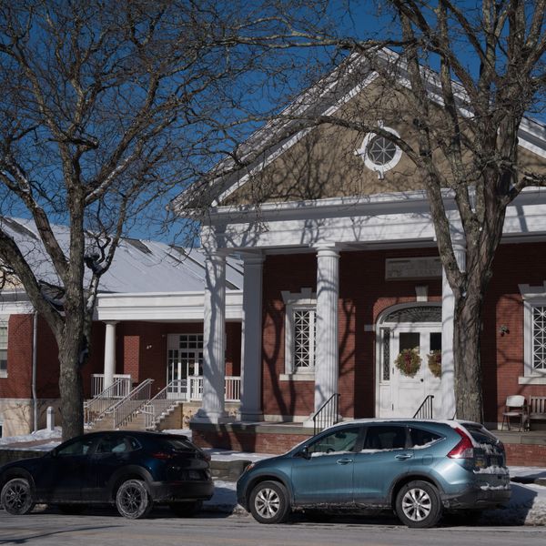 Library Holiday Silent Auction to open bidding on Dec. 5