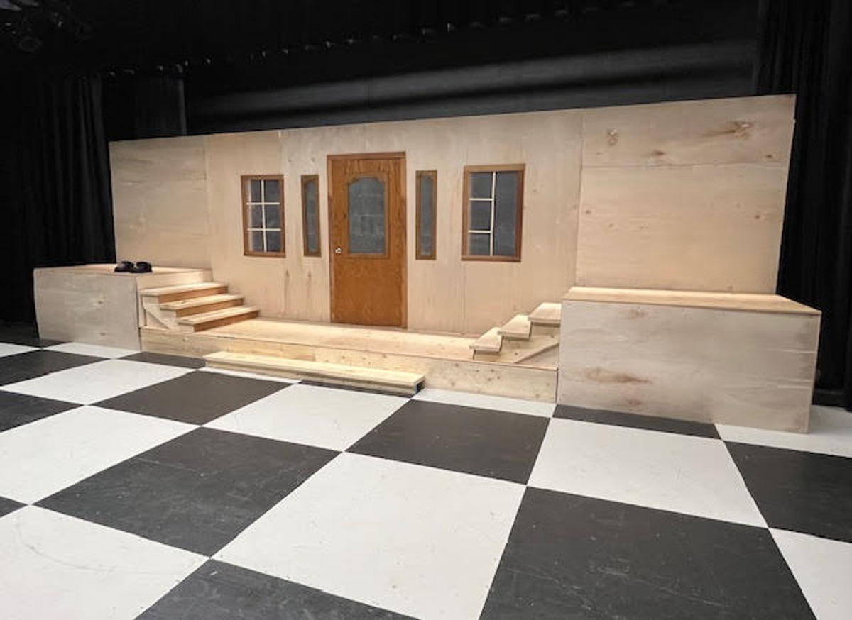 Webutuck students plan return to stage in March with ‘Clue’