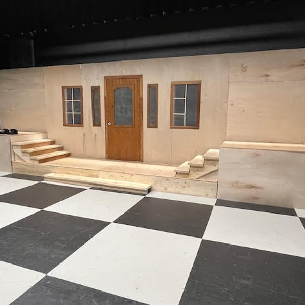 Webutuck students plan return to stage in March with ‘Clue’