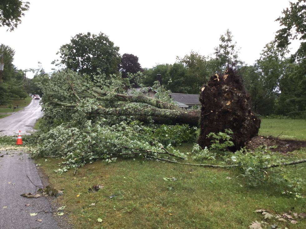 Tornado warning and a hail strike in Amenia